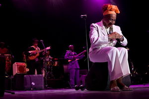 Au fost live From Buena Vista - The Havana Lounge