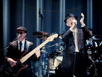 Leonard Cohen la Bucuresti: Nu un concert, ci un spectacol