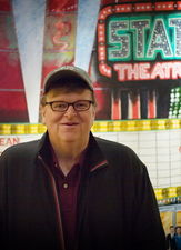 Michael Moore si capitalismul: o poveste de dragoste