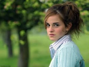Emma Watson renunta la Brown University pentru a se intoarce la Hogwarts