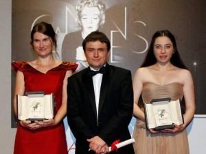 Cristian Mungiu premiat din nou la Cannes