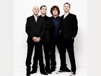 Gary Moore vine in Romania acompaniat de o trupa noua