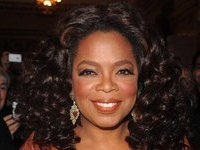 Se pregateste o pelicula biografica despre viata lui Oprah